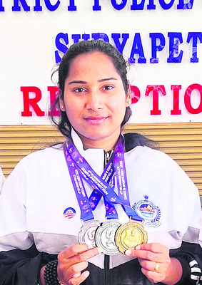 జాతీయ స్థాయి కబడ్డీ  పోటీలకు ఎంపికయ్యా
1