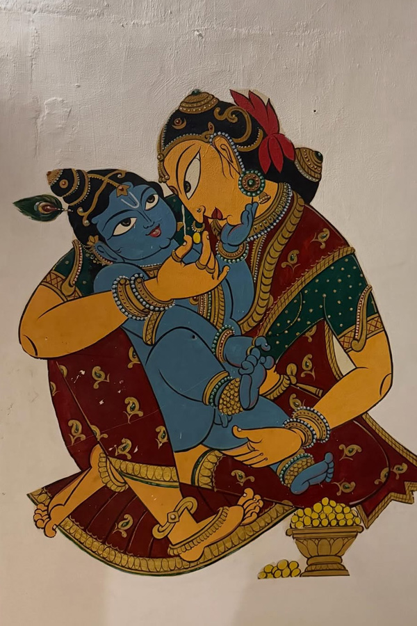 Actor Aadhi Pinisetty And Nikkigalrani couple visited Kumbakonam And Thanjavur temples PHotos18