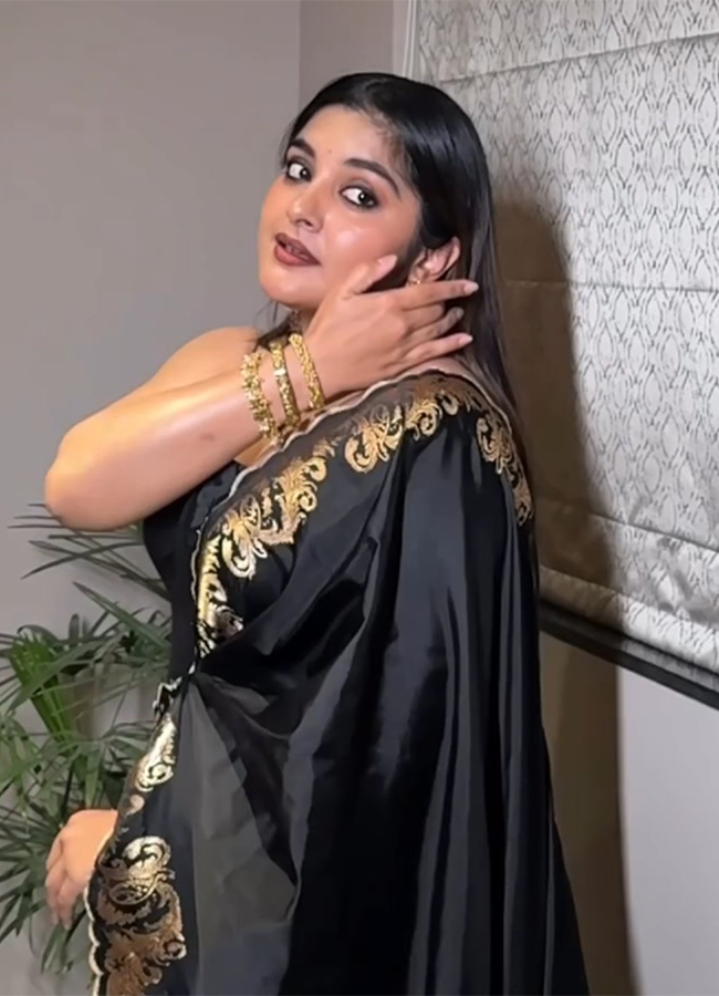 Actress Nivetha Thomas New Look HD Photos13