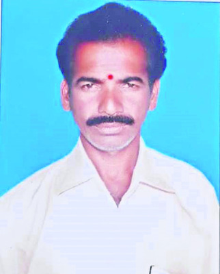 పూత, పిందెలు  రాలుతున్నాయి.. 
1