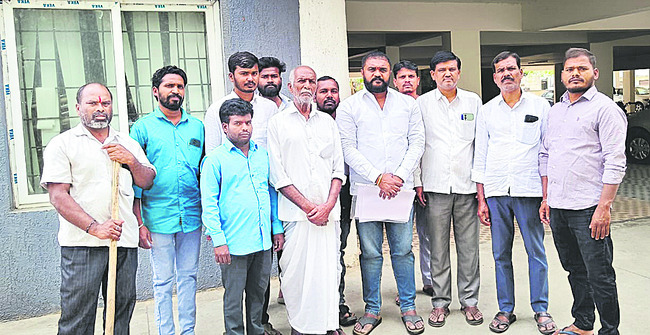 ‘మల్లన్నసాగర్‌’ కాలనీ వాసులకు నోటీసులు2