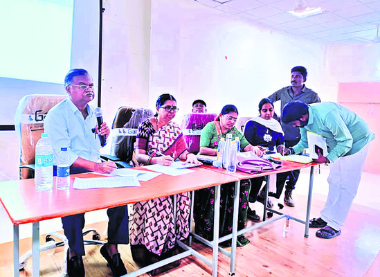 3న గూగూడు  ఆలయాల మూత 1