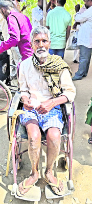 పింఛన్‌ అందించి ఆదుకోవాలి 
1