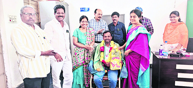 స్వర్ణ కవచాలతో రామయ్య దర్శనం2