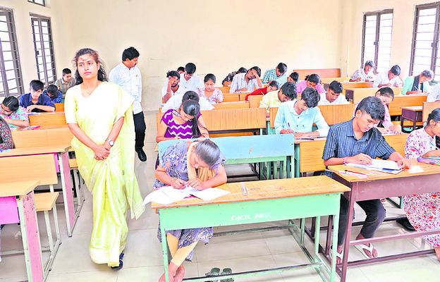 నిట్‌లో ఉత్సాహంగా స్ప్రింగ్‌స్ప్రీ–26 వేడుకలు6