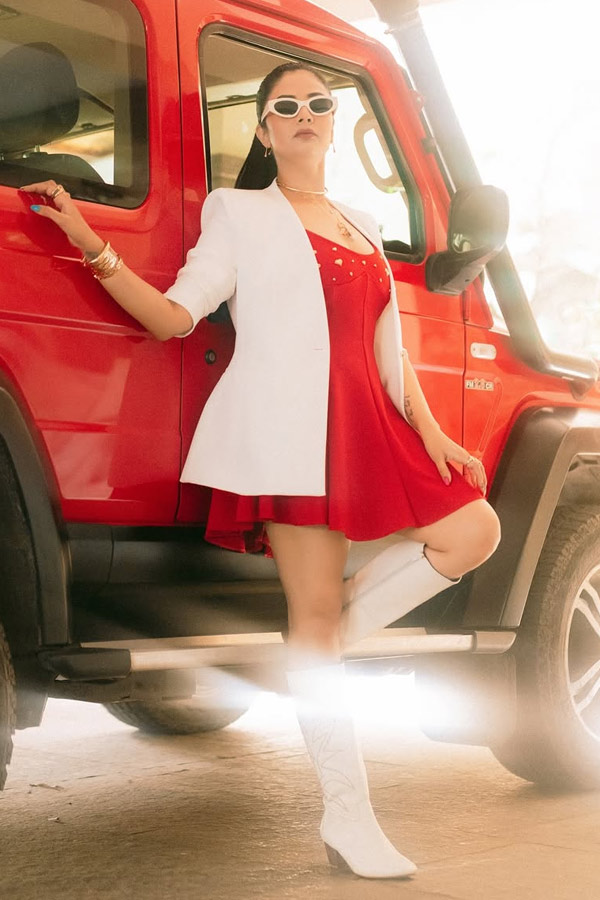 Anchor Srimukhi latest Beautiful Clicks 10