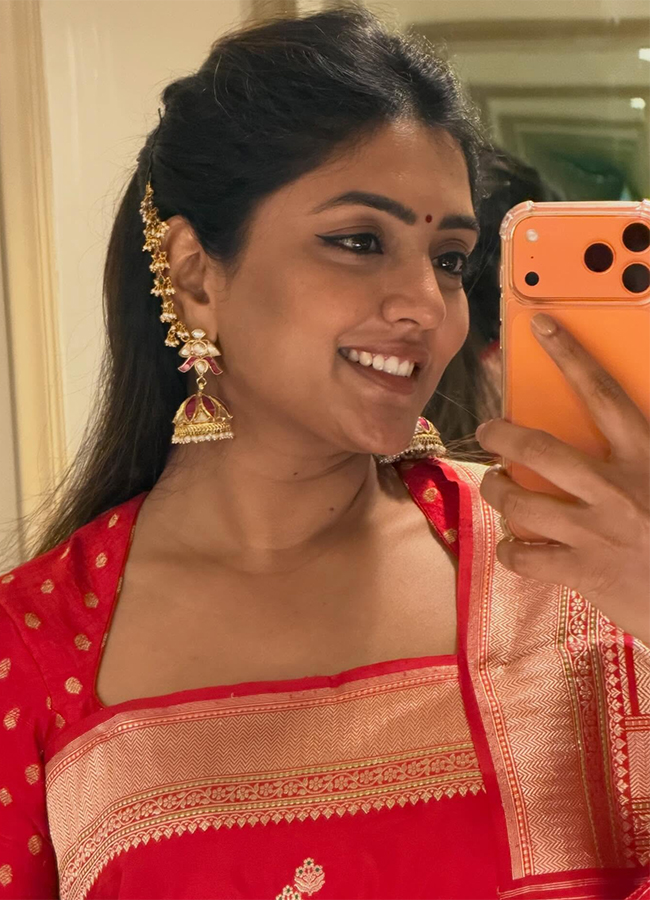 Eesha Rebba And Tharun Bhascker Rashmika Mandanna Wedding9