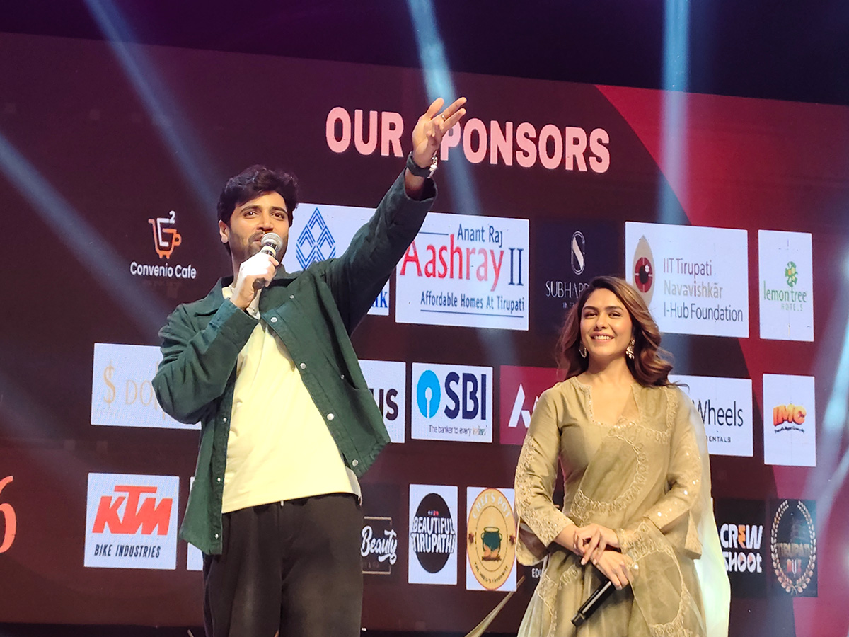 Mrunal Thakur And Adivi Sesh in Tirupati IIT College2