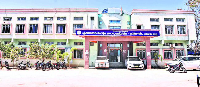 ఎడ్లబండికి టోల్‌ట్యాక్స్‌!1