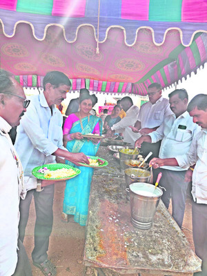 పూర్వ విద్యార్థుల సమ్మేళనం 3