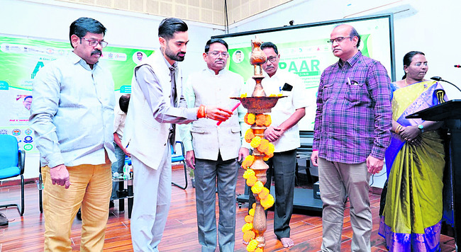 పాల ఉత్పత్తిని పెంచేందుకు కృషి 1