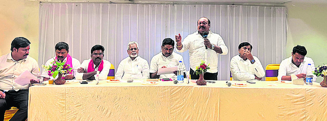 పొత్తు లేకుండానే సత్తా చాటుతాం1