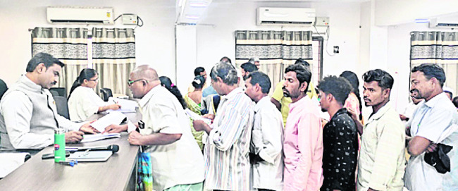 సమస్యల పరిష్కారమే లక్ష్యం1