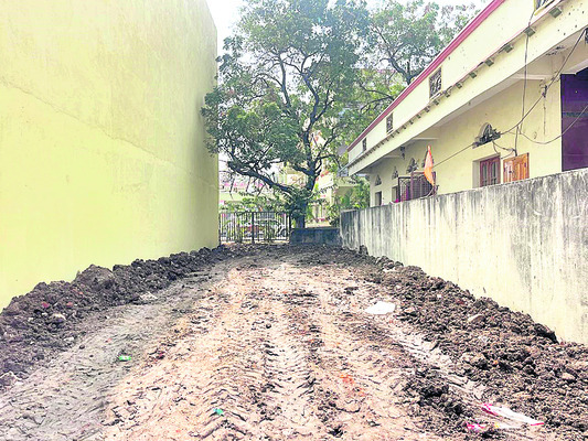 ఊపందుకున్న మహాజాతర పనులు1