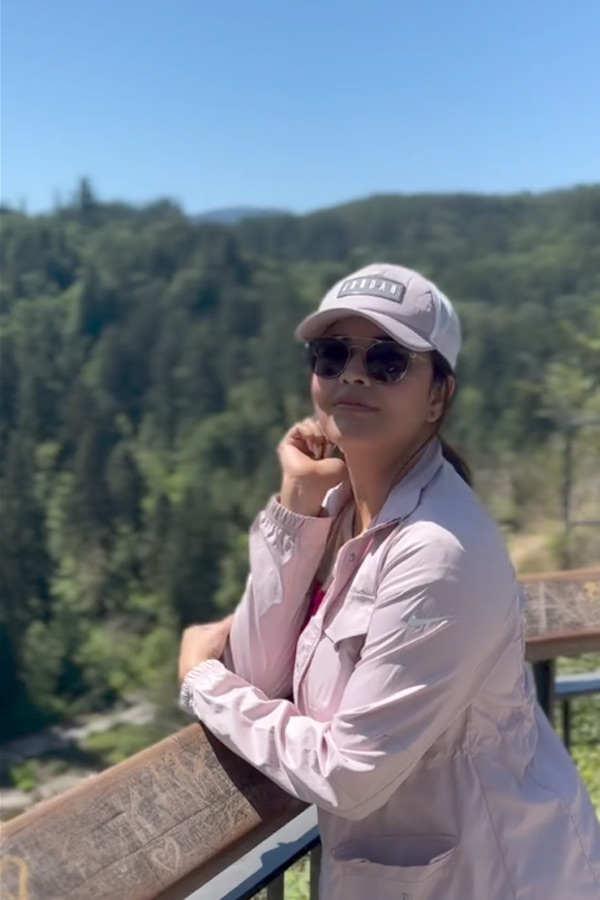 Anchor Anasuya Bharadwaj Daily Routine Life.. Post goes viral11