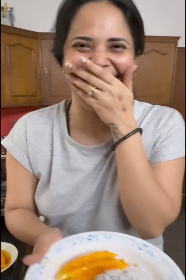 Anchor Anasuya Bharadwaj Daily Routine Life.. Post goes viral12