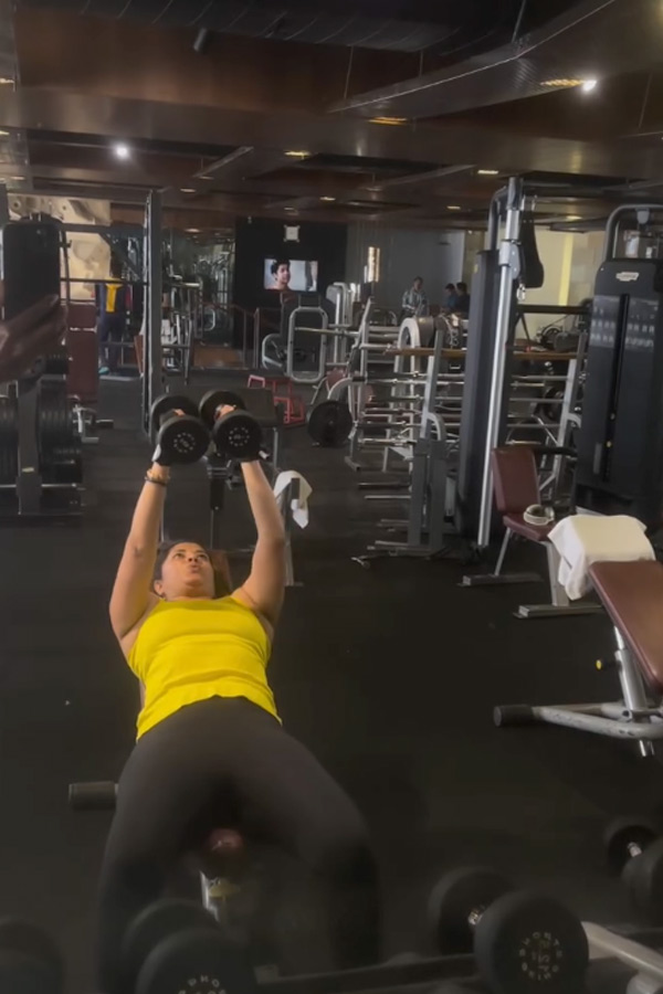 Anchor Anasuya Bharadwaj Daily Routine Life.. Post goes viral5