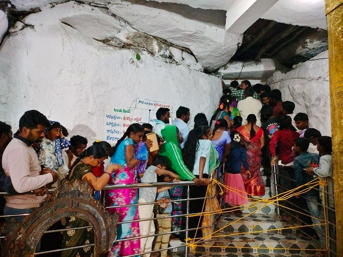 Mujgi Mallanna Jatara Being Held Grandly at Nirmal11