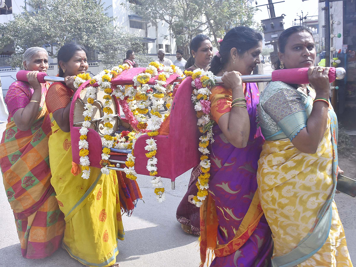 Mujgi Mallanna Jatara Being Held Grandly at Nirmal9