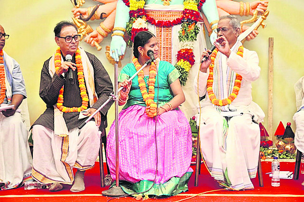 పలుకు సరస్వతి1