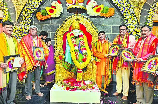 వైభవం.. సాయిబాబా మందిర వార్షికోత్సవం 1