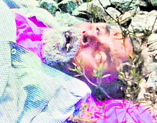 మున్సిపల్‌ కార్యాలయంలో ఏసీబీ అధికారుల విచారణ 1