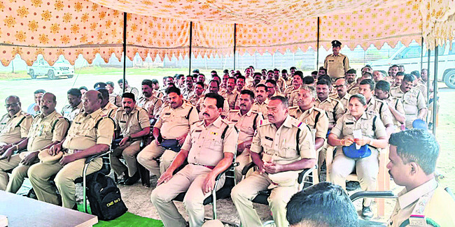 పోలీసు బలగాలకు ‘పునశ్చరణ’1
