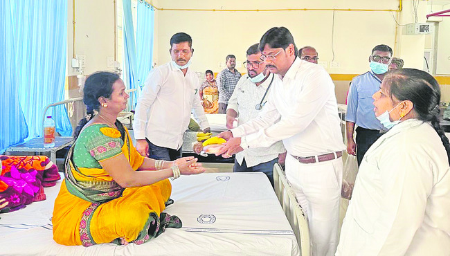 దరఖాస్తుల ఆహ్వానం1