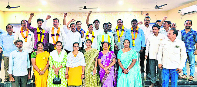 బొద్దాం చోరీ కేసుపై  డీఎస్పీ విచారణ2