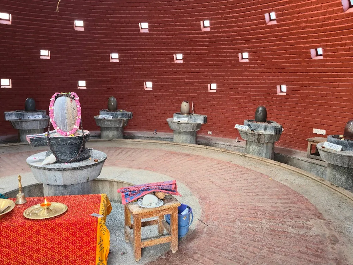 Sri Vasavi kanyaka parameswari temple Penugonda24