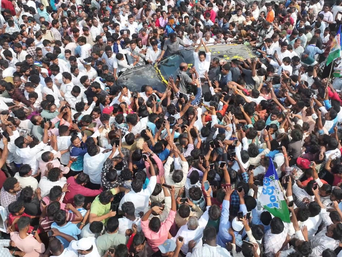 YS Jagan Guntur Tour in Ambati Rambabu ‪20