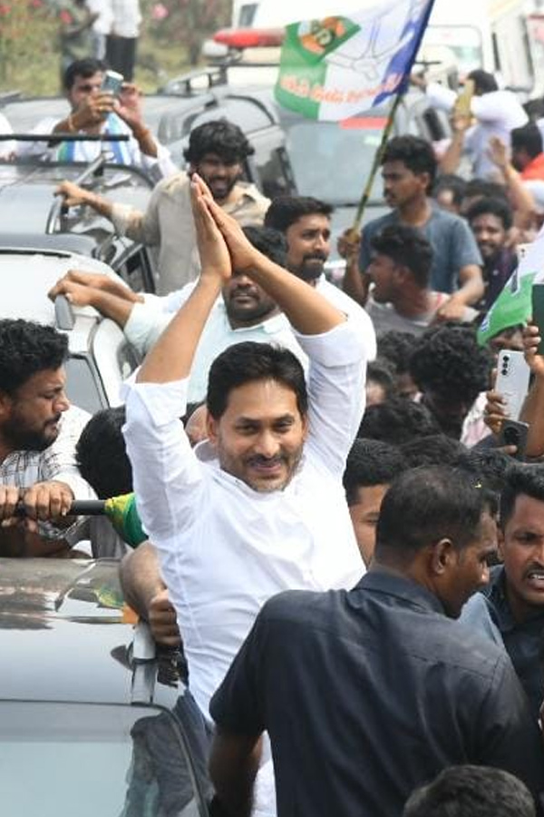 YS Jagan Guntur Tour in Ambati Rambabu ‪16