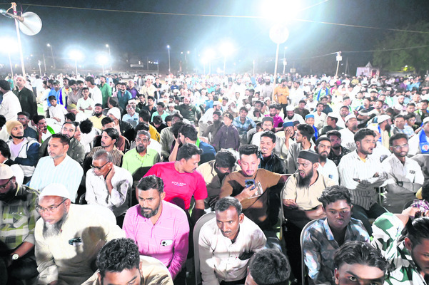 బుల్డోజర్‌ పాలనను తిరస్కరించాలి1