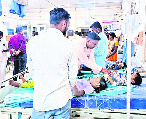 వికటించిన మధ్యాహ్న భోజనం 1