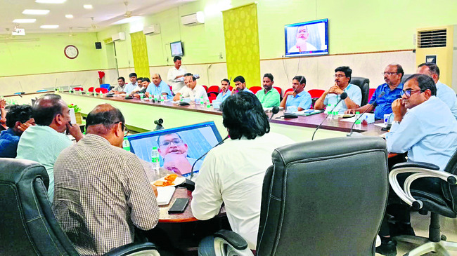 అందుబాటులో ఆక్వా ల్యాబ్‌లు   1