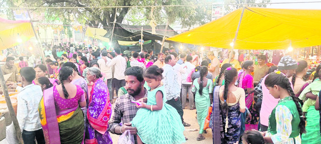 కుష్టు వ్యాధి బాధితులపై వివక్ష చూపొద్దు1