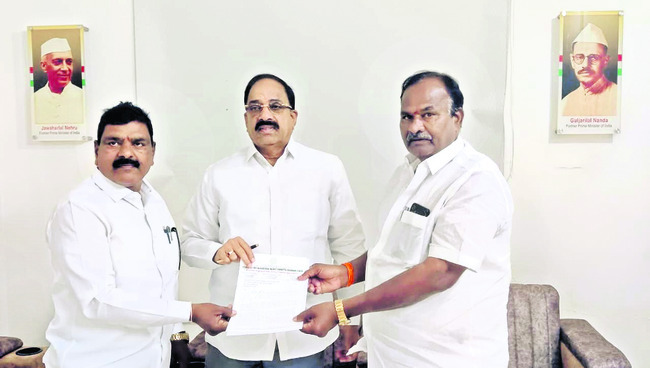 ఎత్తులకు పై ఎత్తులు1