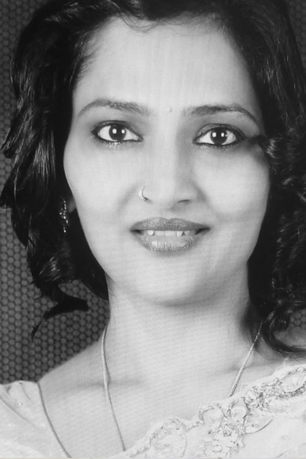 Actress Sreeleela wishing Her mother with cutest pics on Her Birthday PHotos4