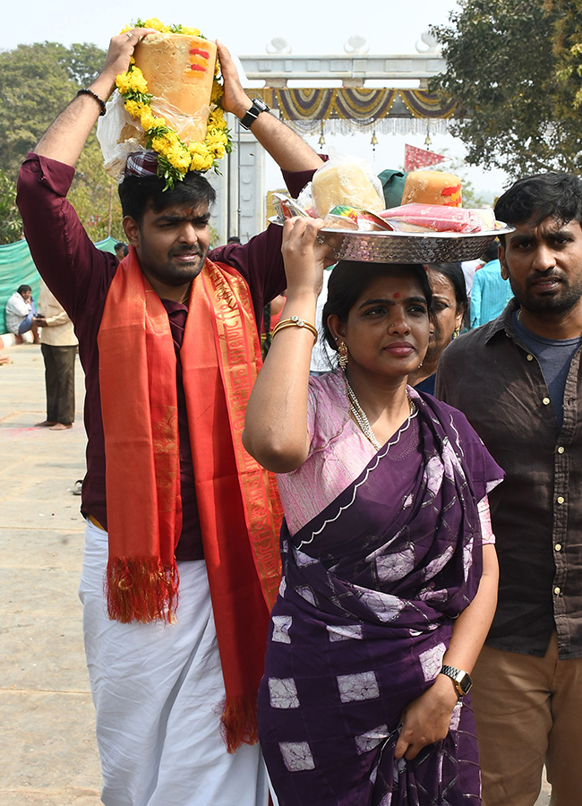 Devotional : Medaram Sammakka Sarakka Jatara 2026 HD Photos21