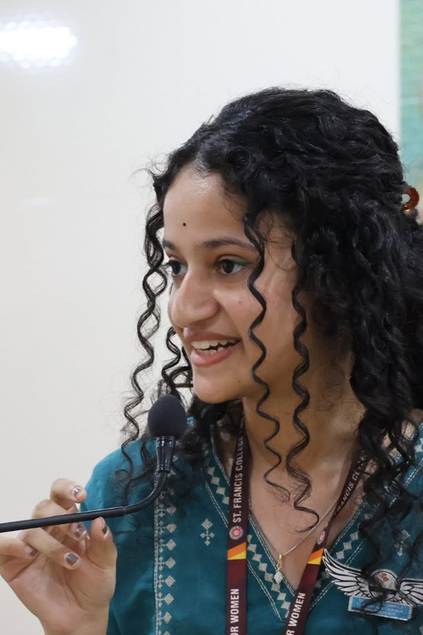 Director Sekhar Kammula Daughter Shares Birthday Wishes On Social Media Photos11