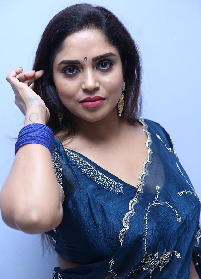 Erra Cheera Movie Heroine Beautiful Karunya Chowdary6