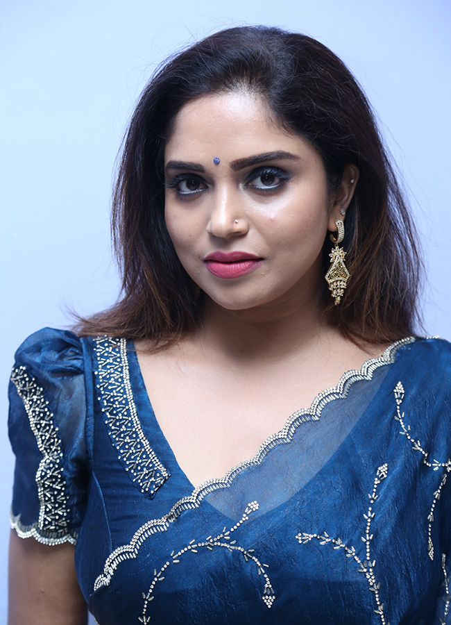 Erra Cheera Movie Heroine Beautiful Karunya Chowdary8