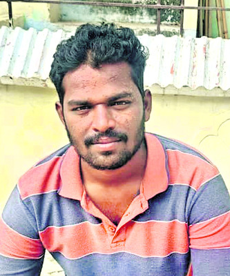 నేత.. కష్టాల కలబోత1