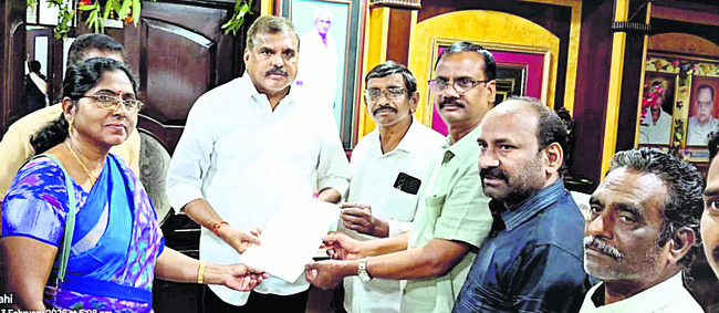 నేడు పంచాయతీరాజ్‌  కమిషనర్‌ రాక1