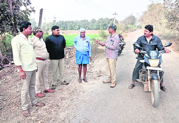 ప్రజలు అప్రమత్తంగా ఉండాలి1