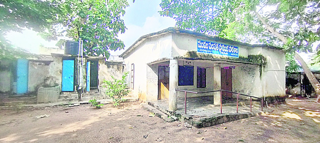 సచివాలయంలో పాఠశాల1