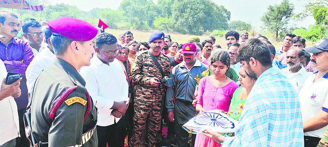 ఆర్మీ అధికారి అంత్యక్రియలు 1