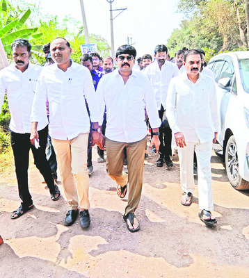 పోరు బాట 1