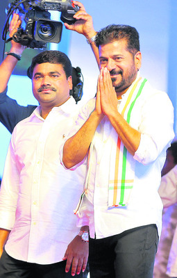 కాంగ్రెస్‌ జెండా ఎగరాలి2