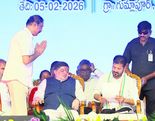 కాంగ్రెస్‌ జెండా ఎగరాలి2